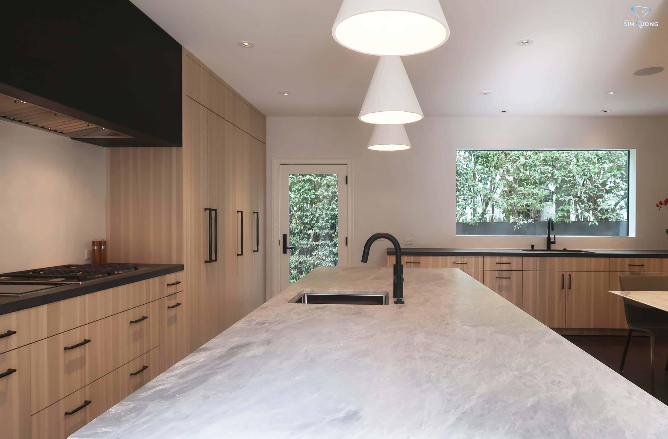 eggersmann-la-hancock-park-kitchen-island